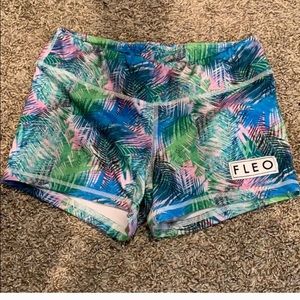 Fleo Shorts. Size Small.